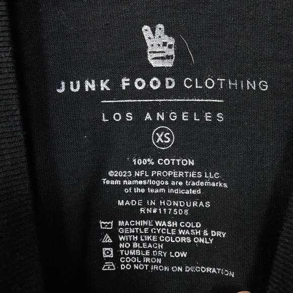 NFL Junk Food Philadelphia Eagles Black Tshirt size XS - Picture 4 of 4